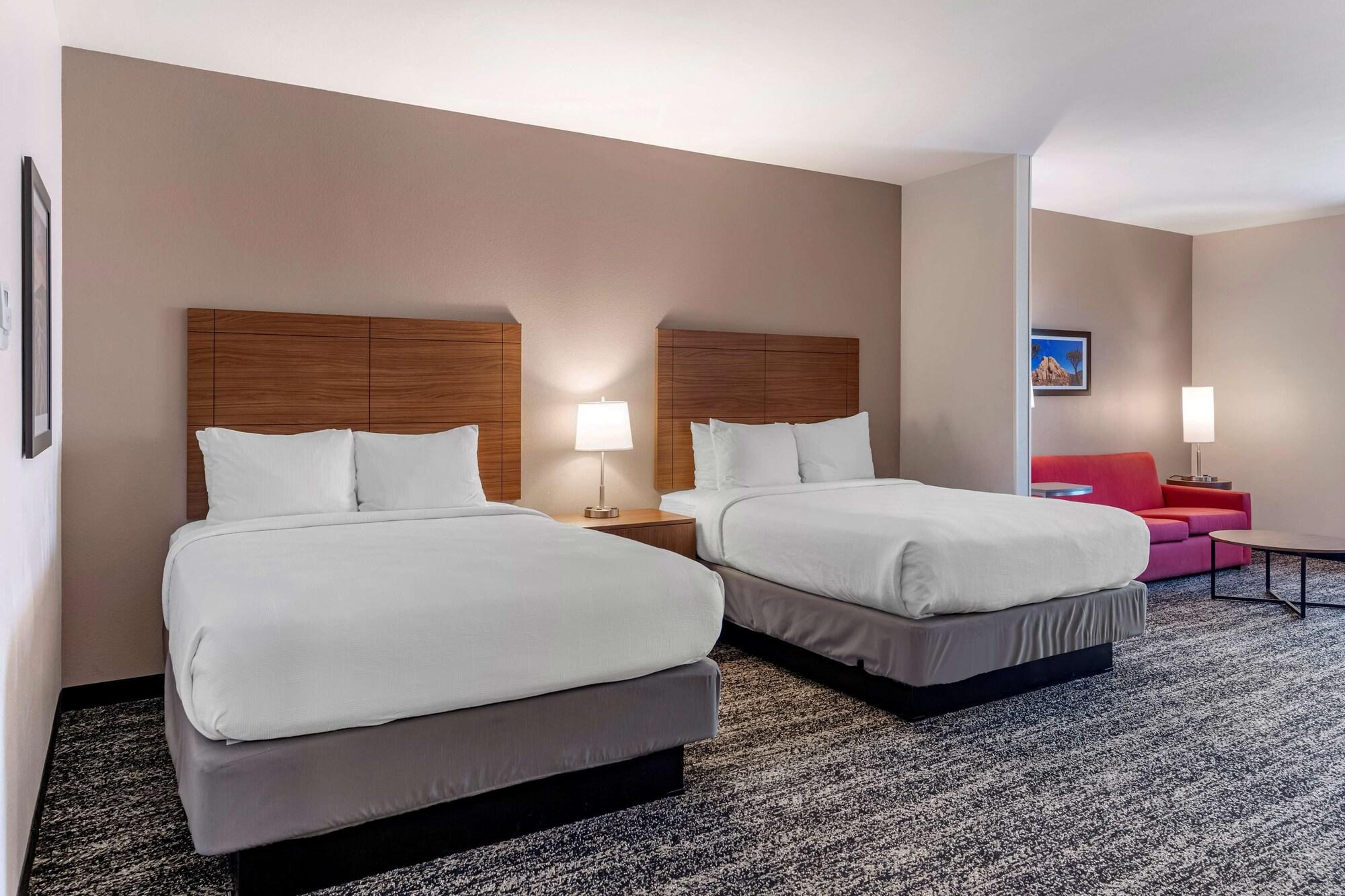 Best Western Plus Coachella Valley Inn & Suites Cathedral City Exterior photo
